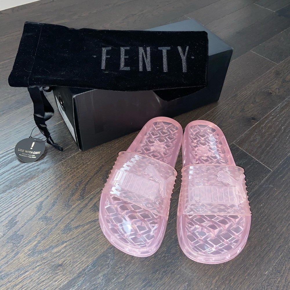 FENTY JELLY SLIDES